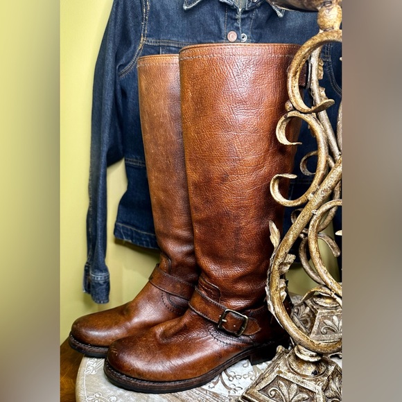EUC Frye “Veronica” Backzip Leather Boots with Buckles and Snap Details Size 7.5 - Picture 3 of 14
